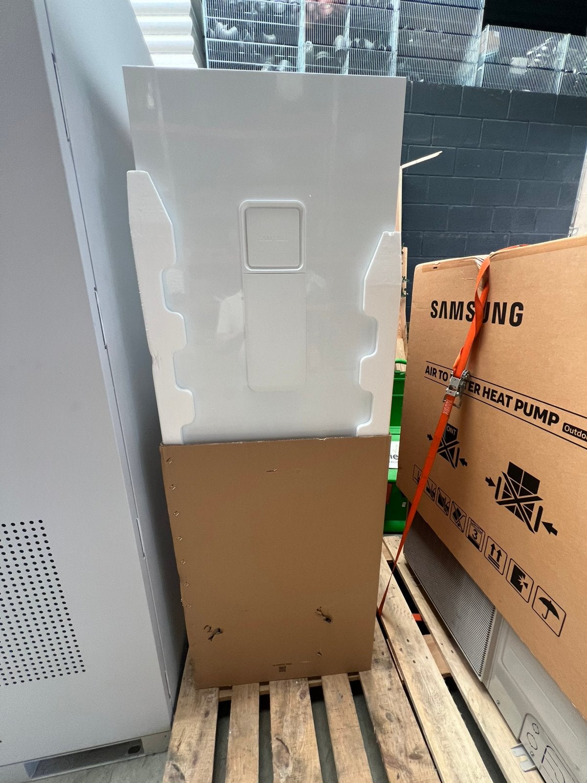 Warmtepomp 16kw Nieuw in doos nooit gebruikt!, Ophalen, Zo goed als nieuw