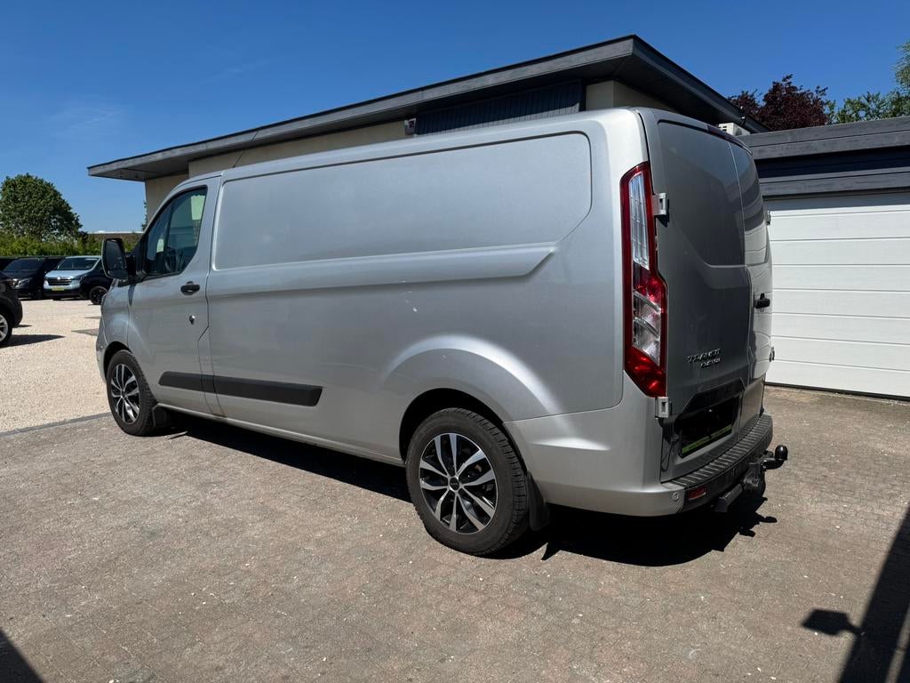 FORD TRANSIT CUSTOM * AUT * 3ZIT * L2 * AIRCO * PDC * CAMERA, Auto's, Stof, 4 cilinders, 2020 kg, USB