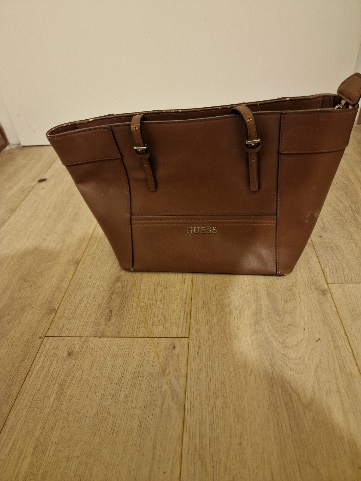 guees bag, Bijoux, Sacs & Beauté, Enlèvement ou Envoi, Utilisé, Brun, Sac à bandoulière