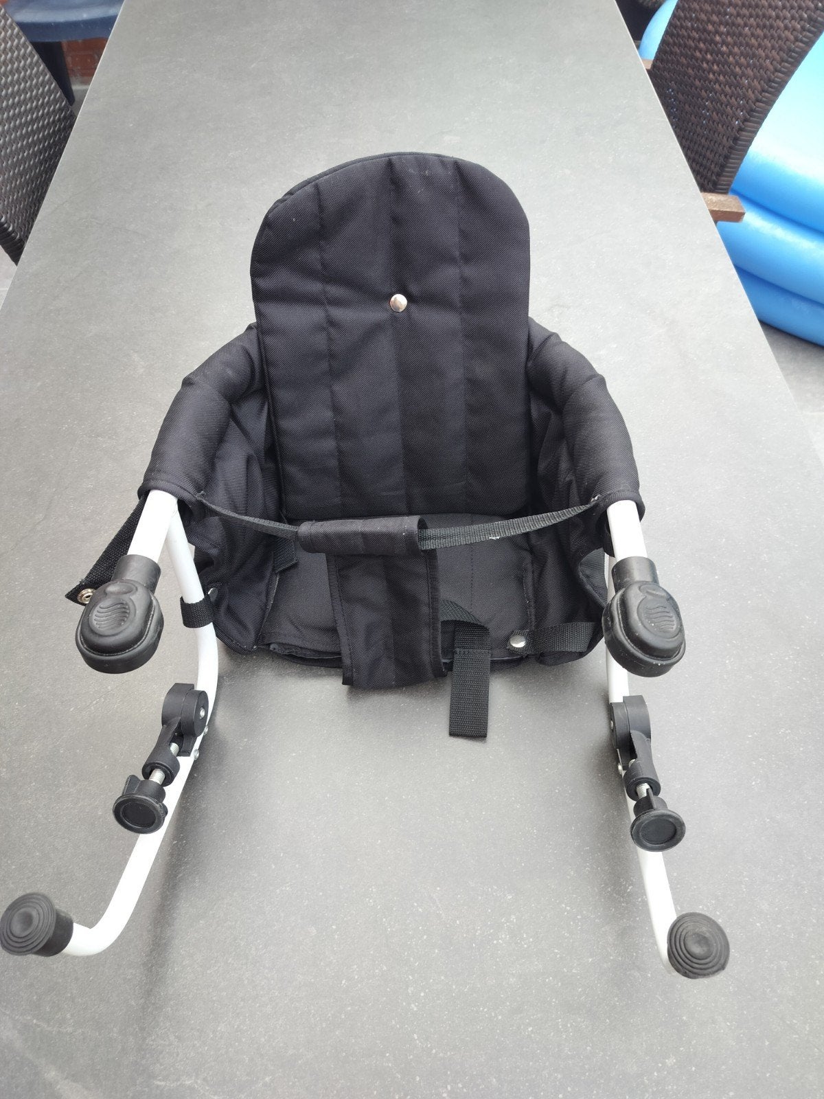 Tafelstoel voor baby's, Ophalen