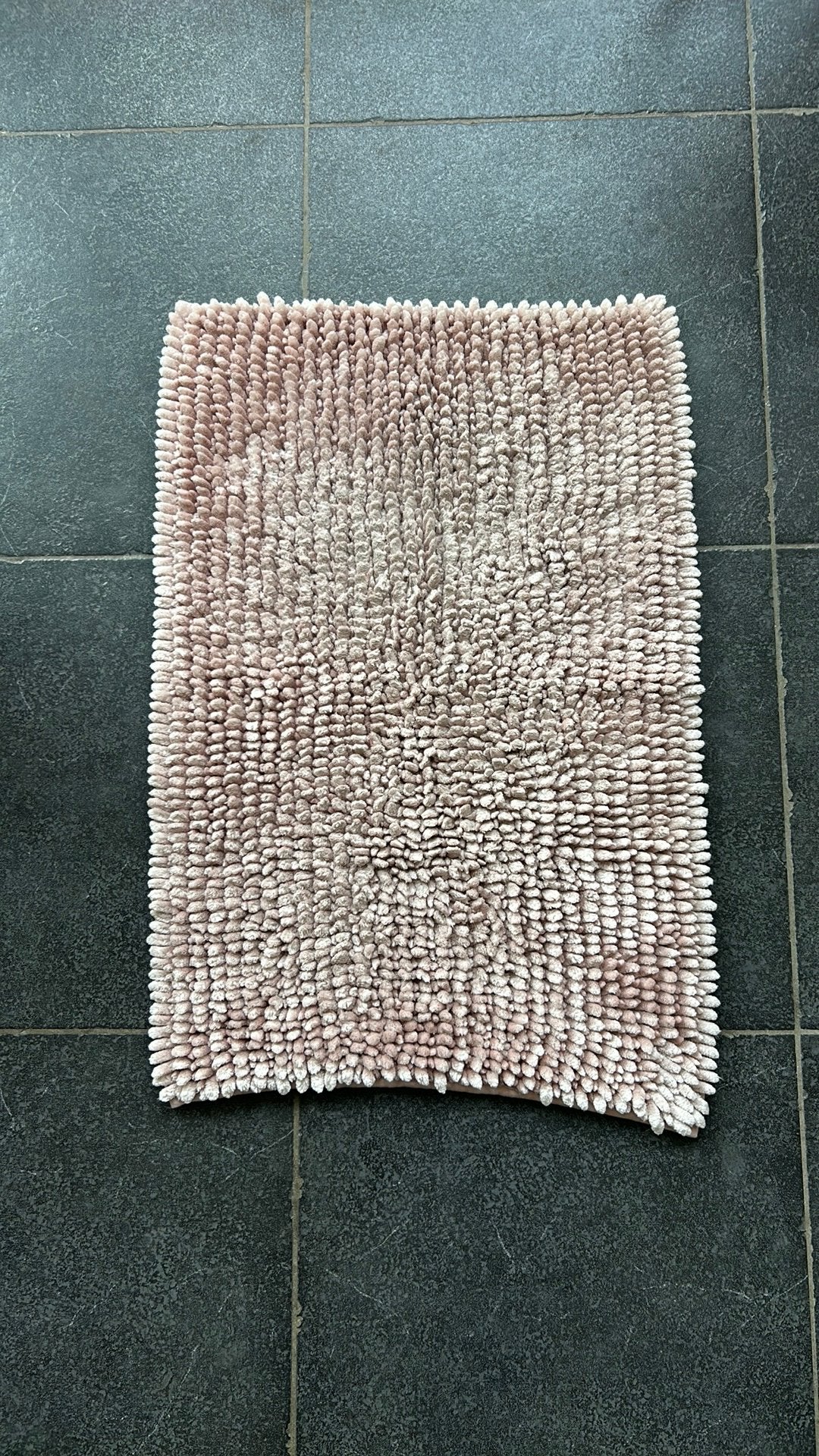 Badmat oud roze, Huis en Inrichting, Ophalen, Zo goed als nieuw, Roze, Badmat