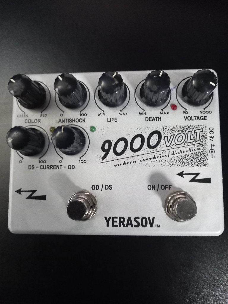 Yerasov 9000 Volt Pedaal — Analoge Overdrive/Distortion, Muziek en Instrumenten, Overige Muziek en Instrumenten, Ophalen, Zo goed als nieuw