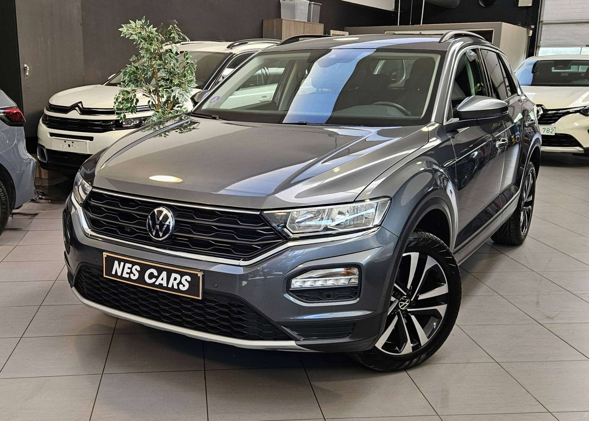 Volkswagen T-Roc T-ROC 1.0 TSI UNITED,GPS,ANDROID,GARANTIE 1, Auto's, Voorwielaandrijving, Stof, Gebruikt, https://public.car-pass.be/vhr/4fb7b2bc-f9ca-46f3-aecf-57c035e28e07