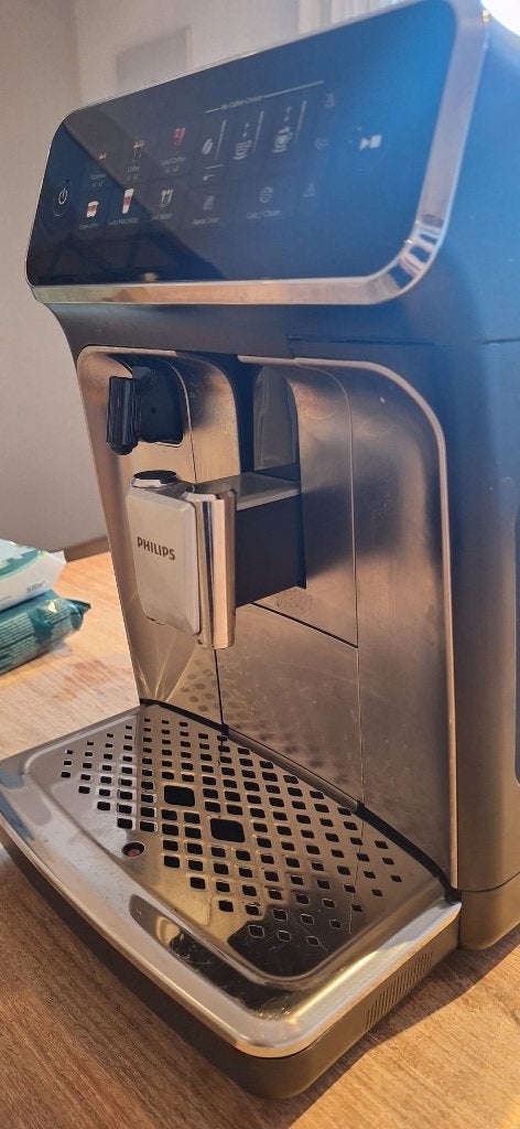 Philips, LatteGo, koffiezet, espressomachine, koffiemachine, Espresso apparaat, 10 kopjes of meer, Zo goed als nieuw, Afneembaar waterreservoir