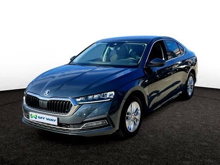 Skoda Octavia 110PK*CARPLAY*GPS*CAMERA*SENSOREN*FULL LED, Auto's, 118 g/km, Zwart, Handgeschakeld, Stadsauto