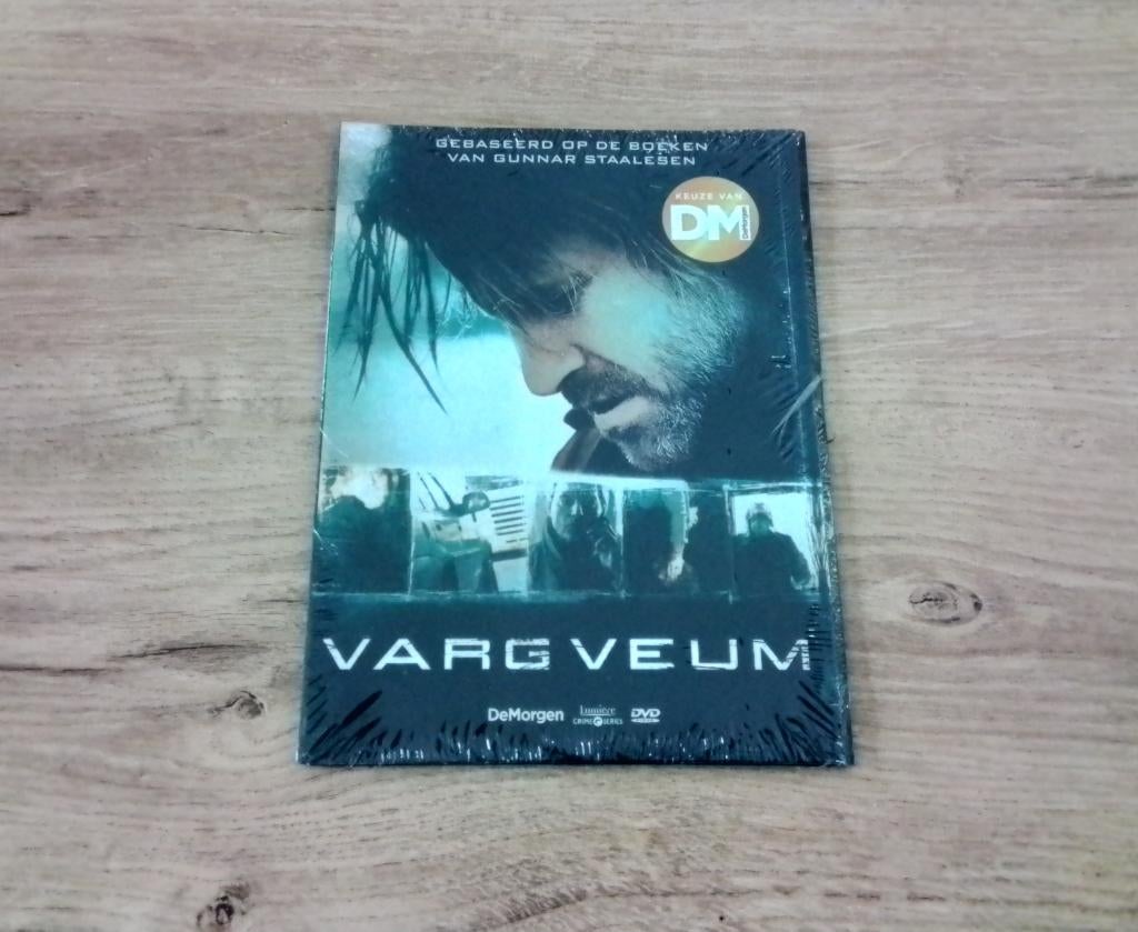 Nieuw! DVD Varg Veum - seizoen 1, Ophalen of Verzenden, Nieuw in verpakking