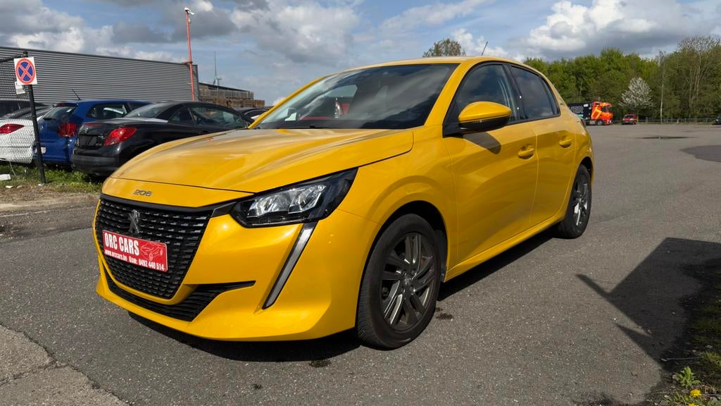 Peugeot 208 1.2i PureTech STYLE 1EIG. NEW STAAT 62.083 KM, Stof, 1199 cc, 5 deurs, 3 cilinders