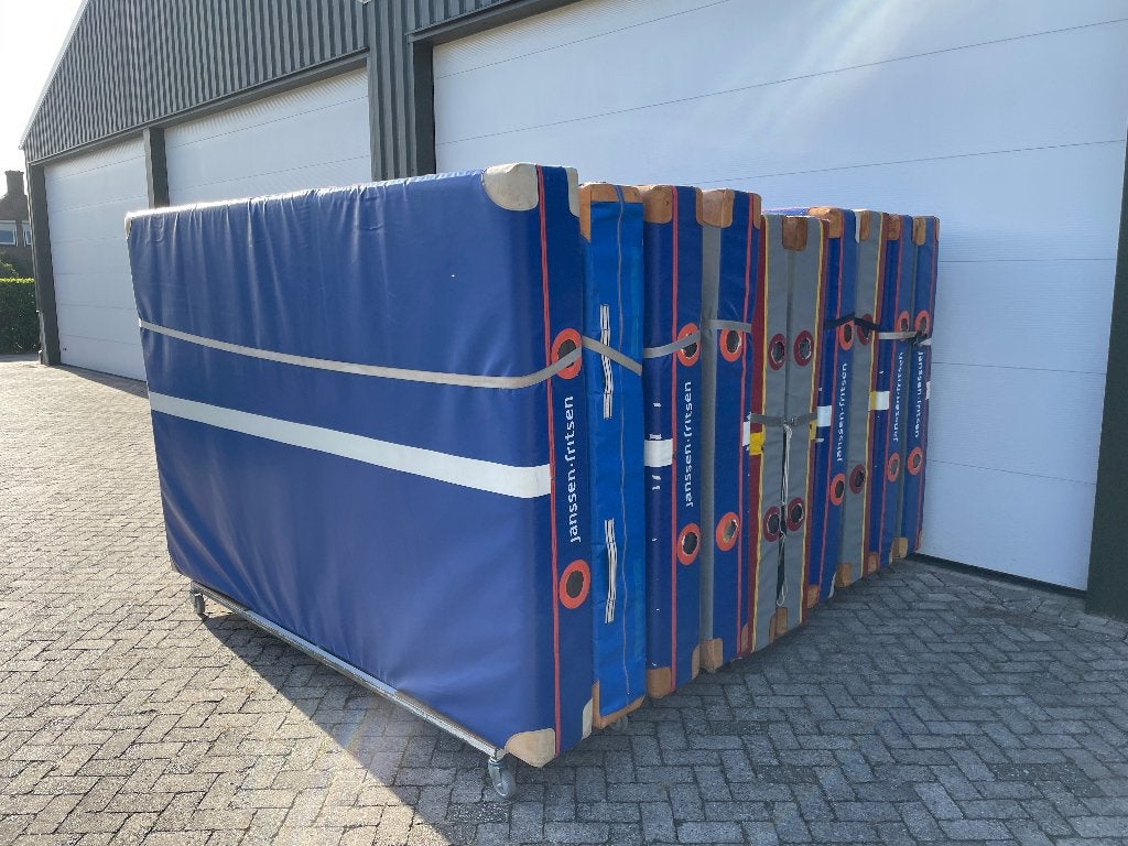 Dikke landingsmat, valmat  mat, turnmat, gymmat valpreventie, Ophalen, Gebruikt