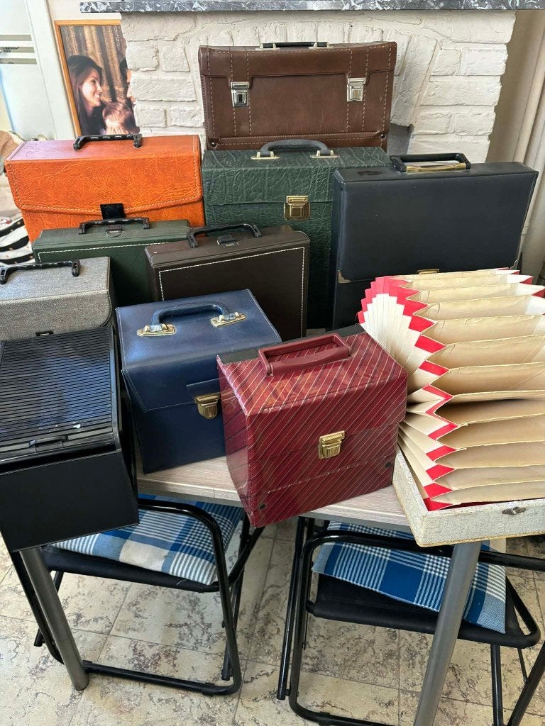 een collectie vintage platenkoffers,voor lp's, singles, cd, Ophalen of Verzenden, Overige typen