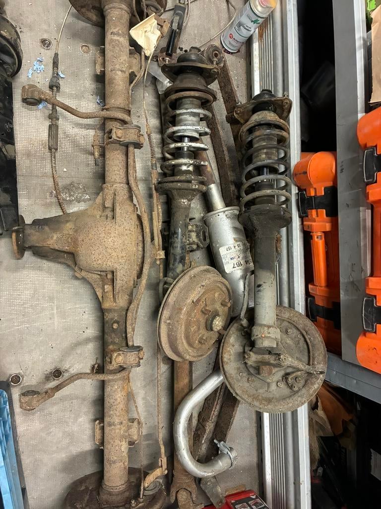 Escort mk2 onderdelen, Enlèvement