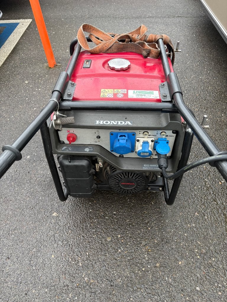 Aggregaat- compressor honda eg5500cl, Doe-het-zelf en Bouw, Compressors, Ophalen, Gebruikt, Minder dan 200 liter/min, Minder dan 6 bar