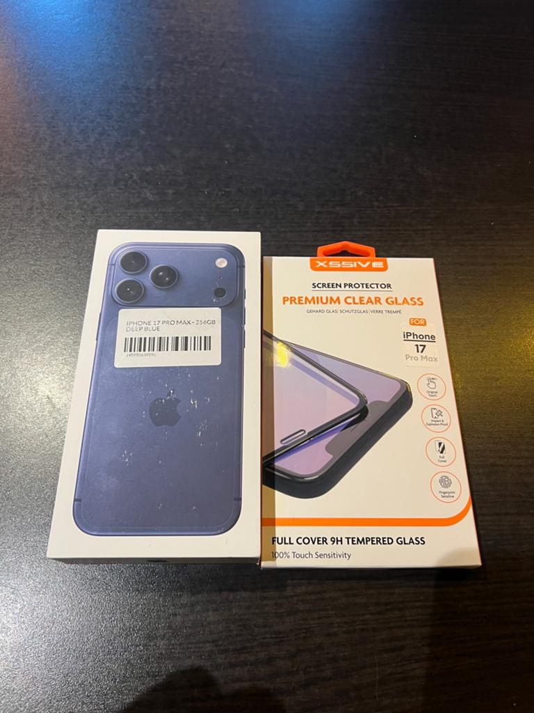 Iphone 17 pro max blue 256 GB + coque et protection, Enlèvement ou Envoi, Comme neuf, Apple iPhone