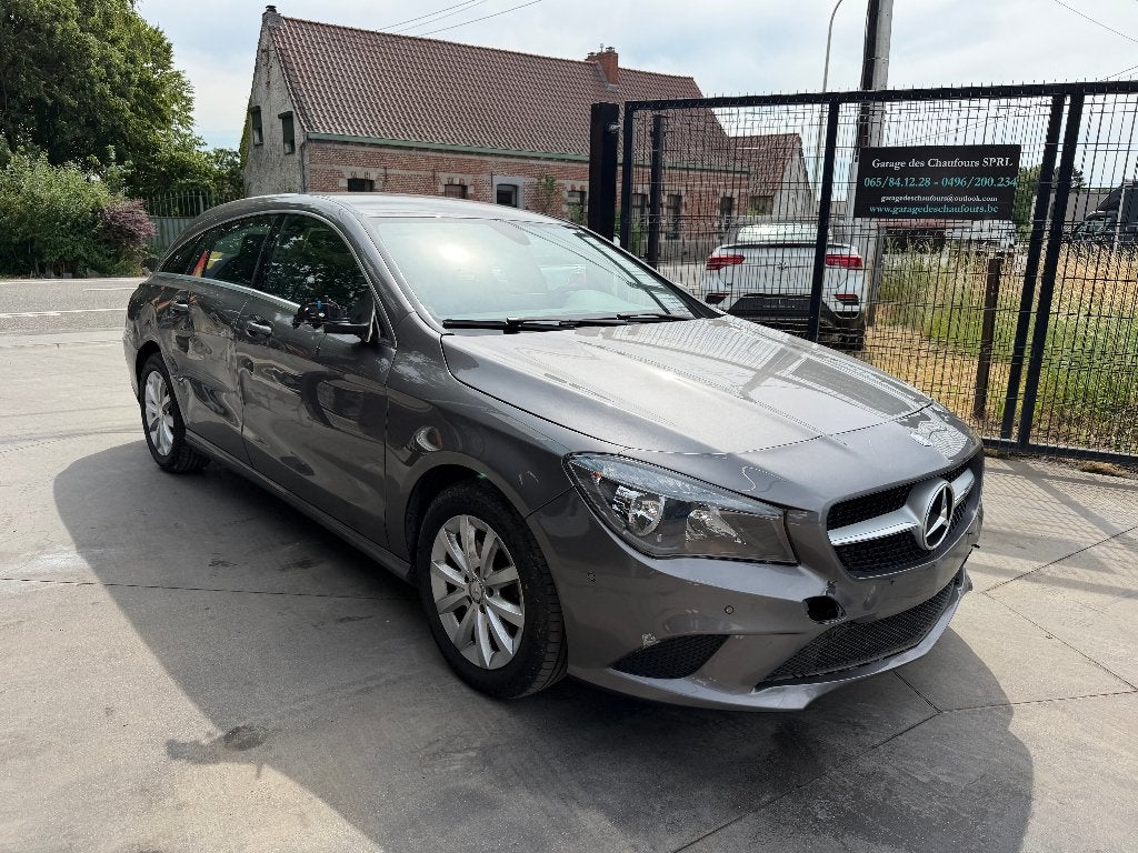 Mercedes-Benz CLA 200d EXPORT break Endommagé légèrement !!, Autos, Mercedes-Benz, Cuir, CLA, Achat, Euro 6