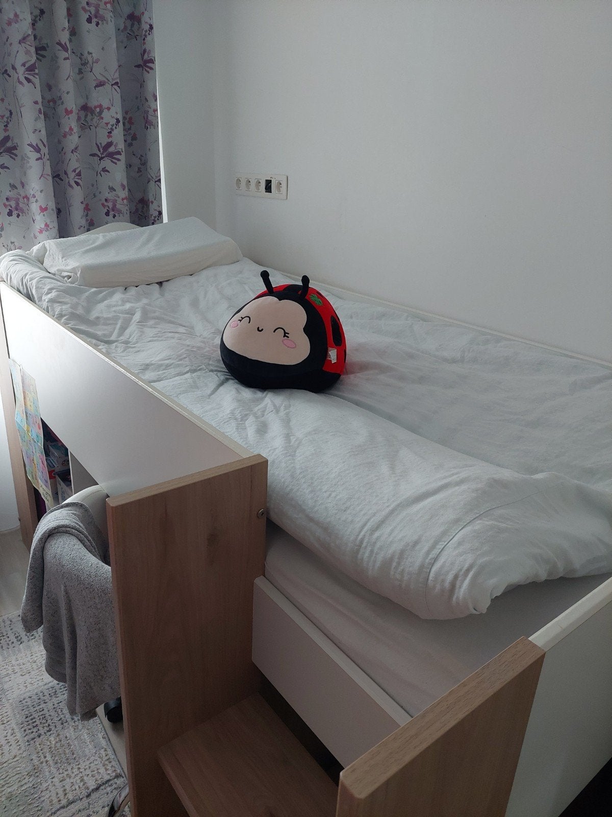 Table and Bed, Huis en Inrichting, Slaapkamer | Complete slaapkamers, Ophalen of Verzenden