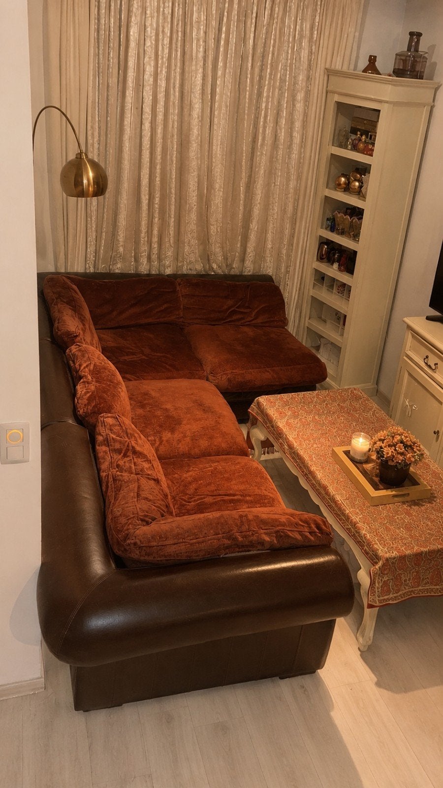 Mooie lederen sofa met hoekbank en extra kussen, Ophalen, Gebruikt, Leer