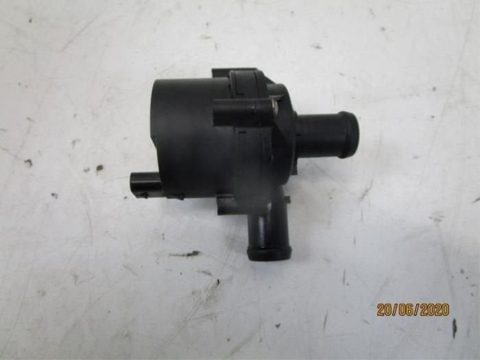Extra waterpomp Volkswagen Golf (22729321), Auto-onderdelen, Ophalen of Verzenden, Gebruikt