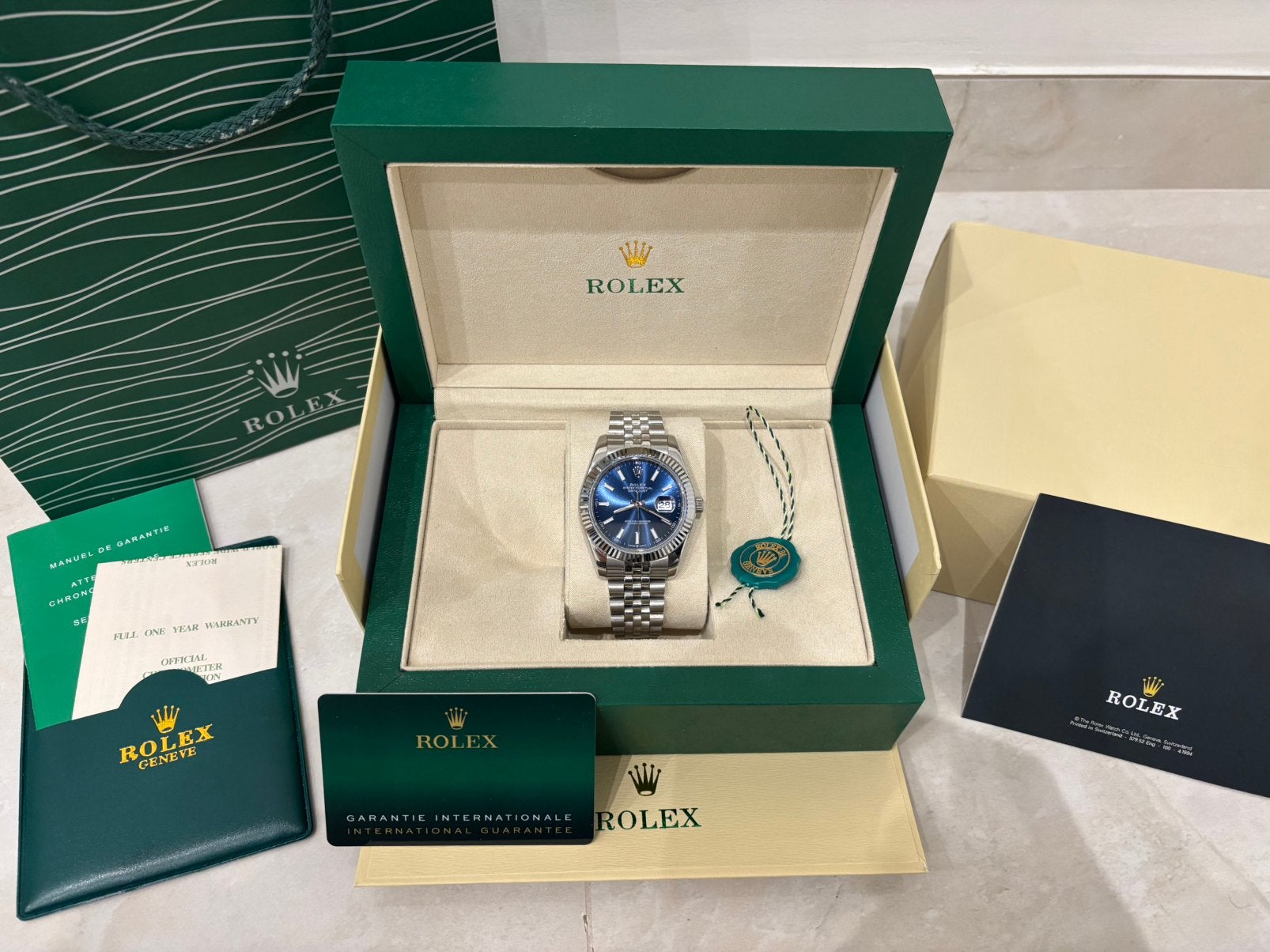 Rolex Datejust 41mm, Montre-bracelet, Rolex, Enlèvement ou Envoi, Acier