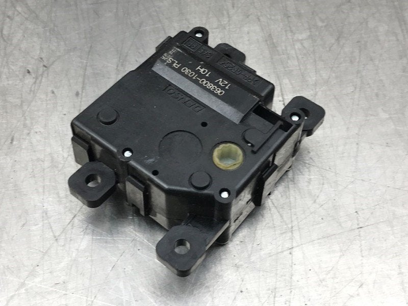 ACTIONNEUR MOTEUR VOLET CHAUFFAGE LS (F4) (|0638001030|), Utilisé, Lexus