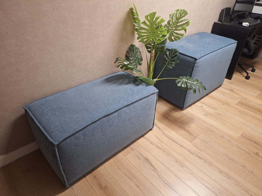 2 poufs tissus bleu, Enlèvement, Utilisé, Tissus