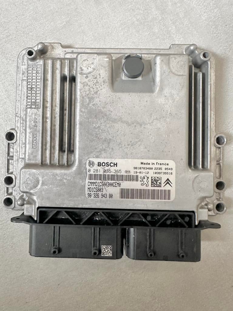 Calculateur MD1CS003 pret a démarrer, Enlèvement ou Envoi