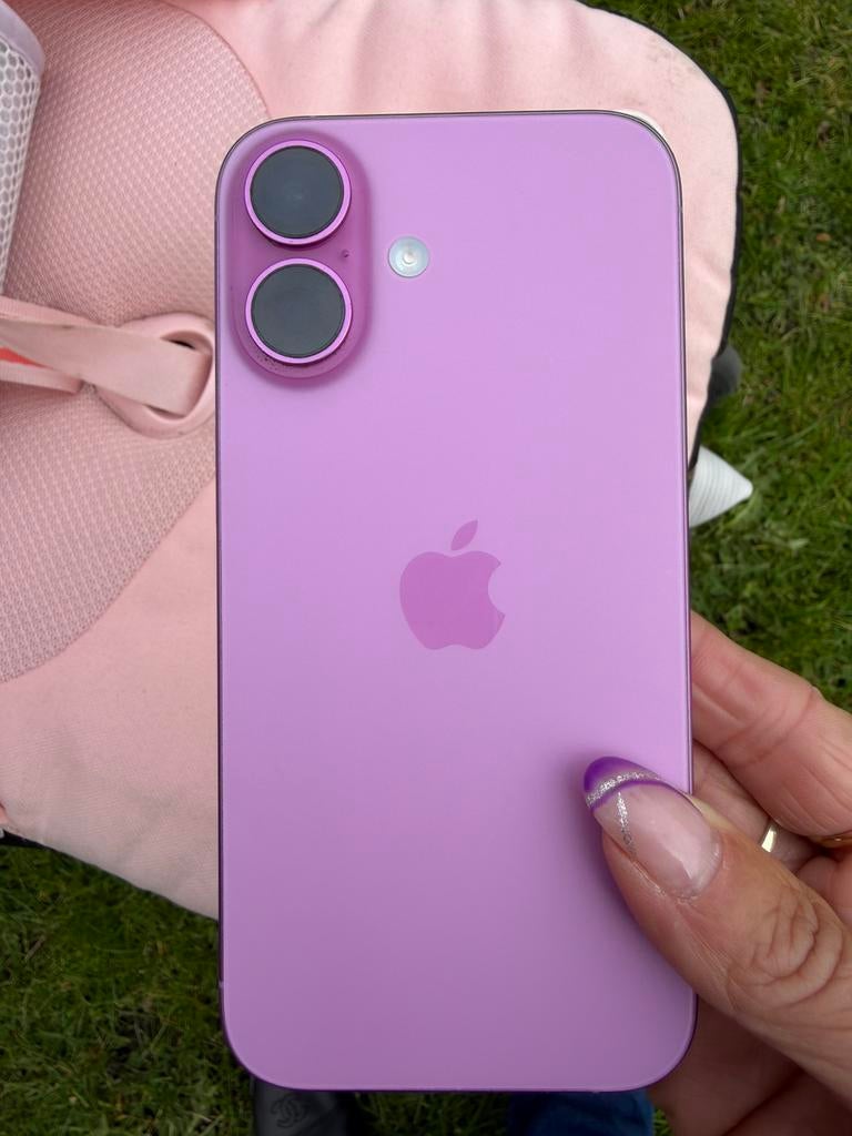 Iphone 16, Enlèvement