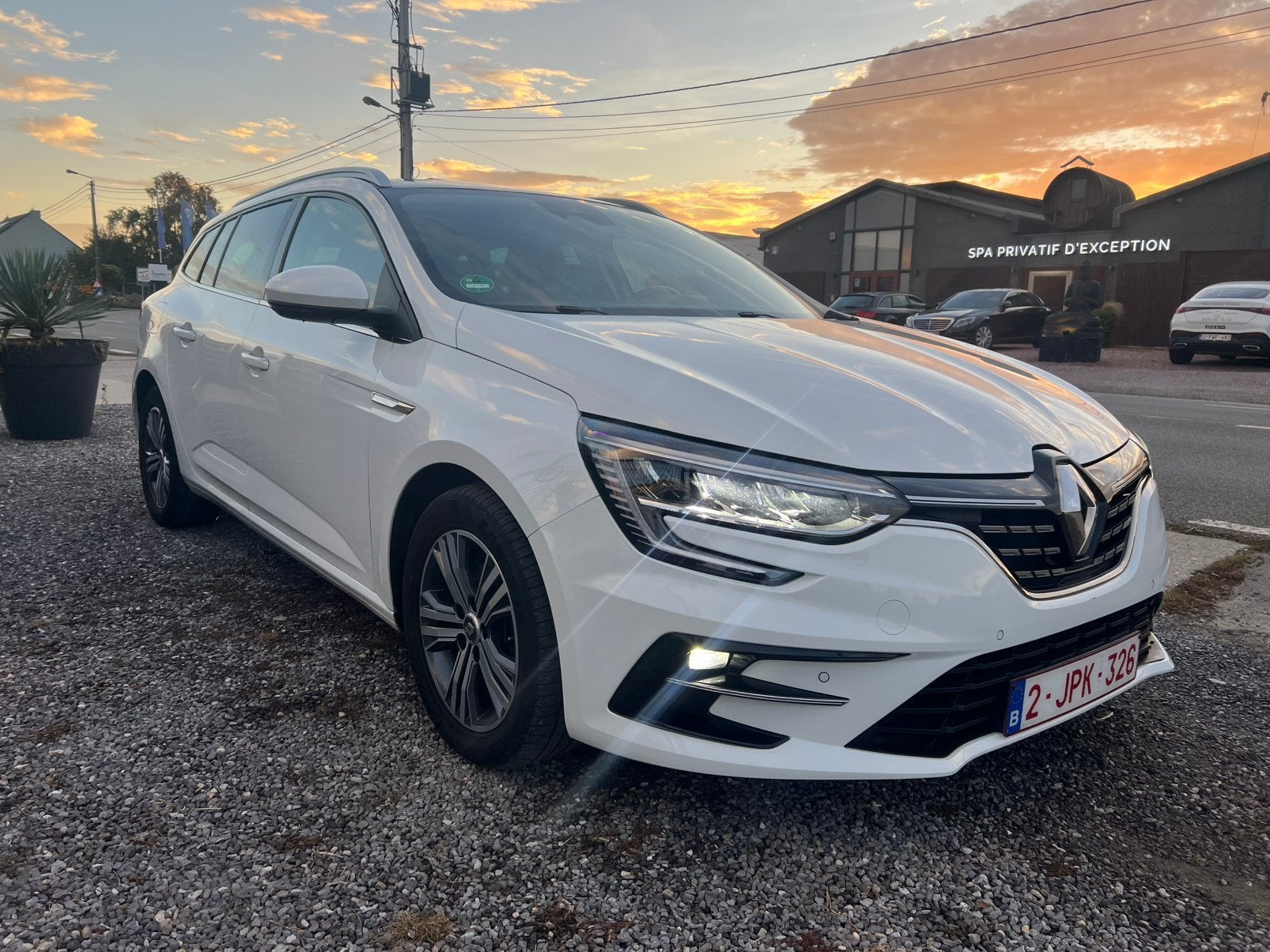 Renault Mégane 1.5 dci édition one, Autos, Achat, Euro 6, Boîte manuelle, Noir