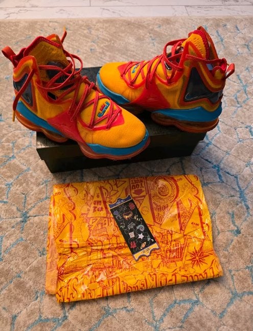 Nike Air LeBron 19 (XIX) Space Jam tune Squad schoenen, Kleding | Heren, Ophalen of Verzenden, Zo goed als nieuw