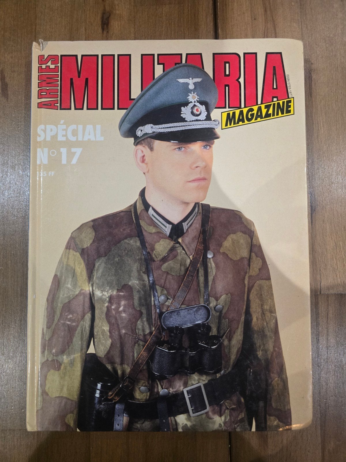 Armes Militaria Magazine — Speciale uitgave 17 — SS Polizei, Boeken, Ophalen of Verzenden