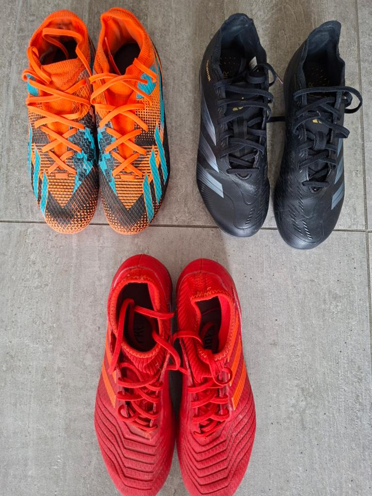 Voetbalschoenen, Ophalen
