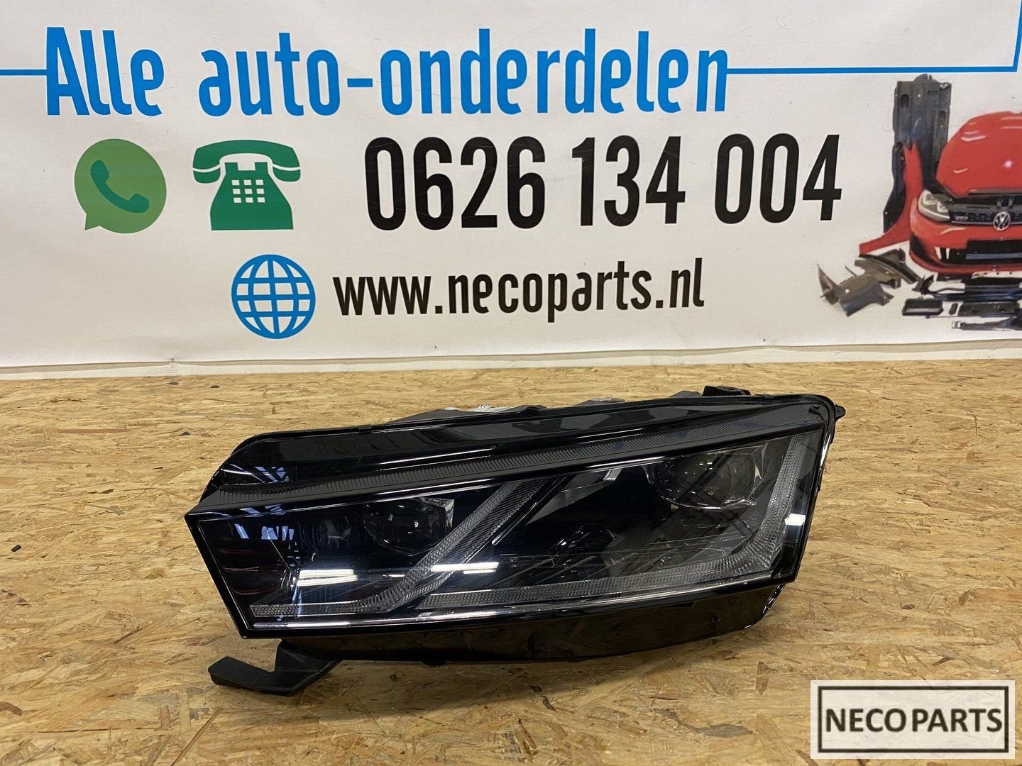 SKODA OCTAVIA MK4 VOL LED KOPLAMP LINKS 5E4941015 ORIGINEEL, Gebruikt, -, -, Ophalen of Verzenden