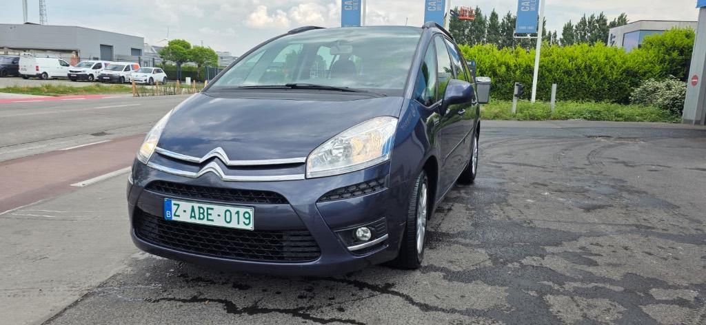 propere citroen c4 grand picasso met 103000 km, Auto's, Citroën, Voorwielaandrijving, Monovolume, https://public.car-pass.be/vhr/5ee6c515-6256-4fb9-8cc3-0f5ae25f3982