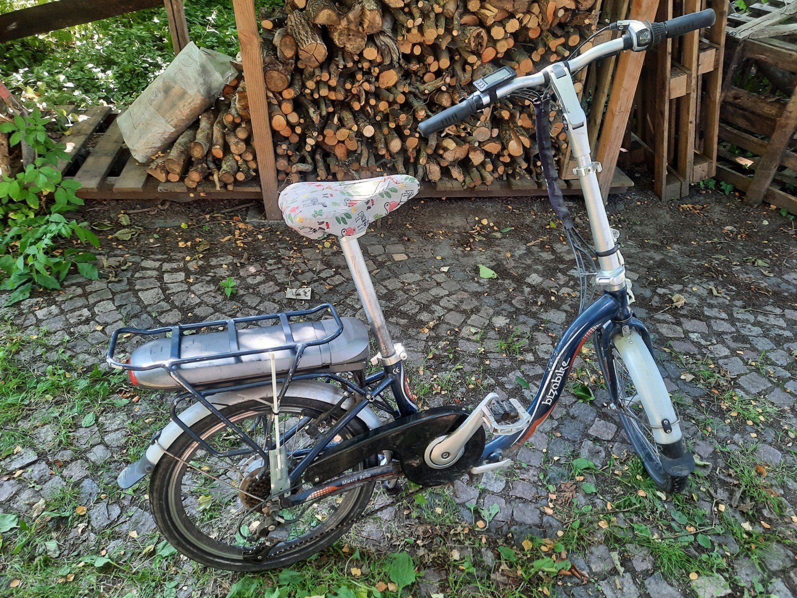 Vélo pliant électrique, Enlèvement, Utilisé, Moins de 30 km par batterie, Autres marques