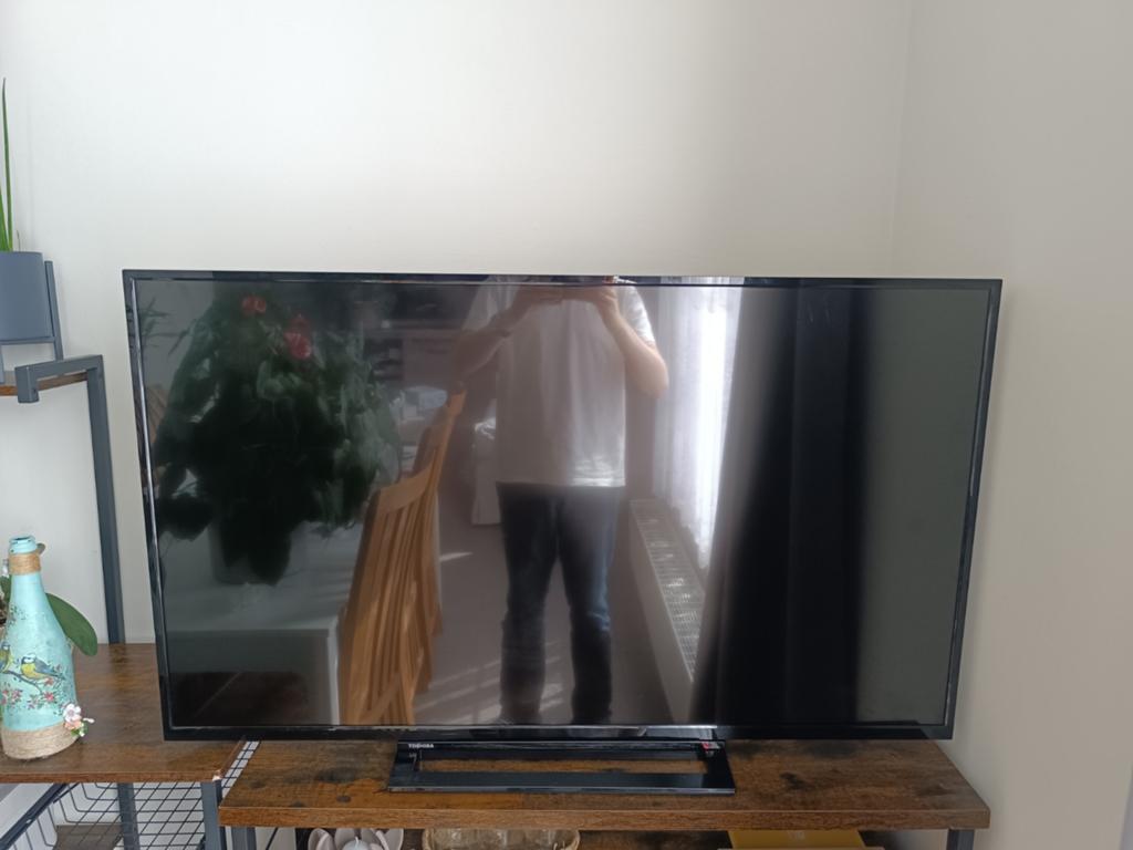 Téléviseur couleur LCD Toshiba, Toshiba, 50 Hz, LCD, Enlèvement