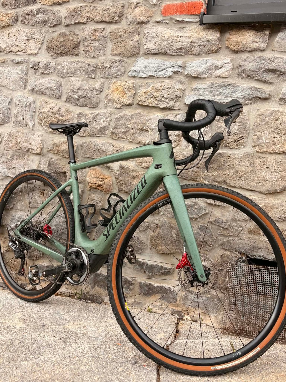 Gespecialiseerde elektrische fiets van Gravek, Ophalen, Gebruikt