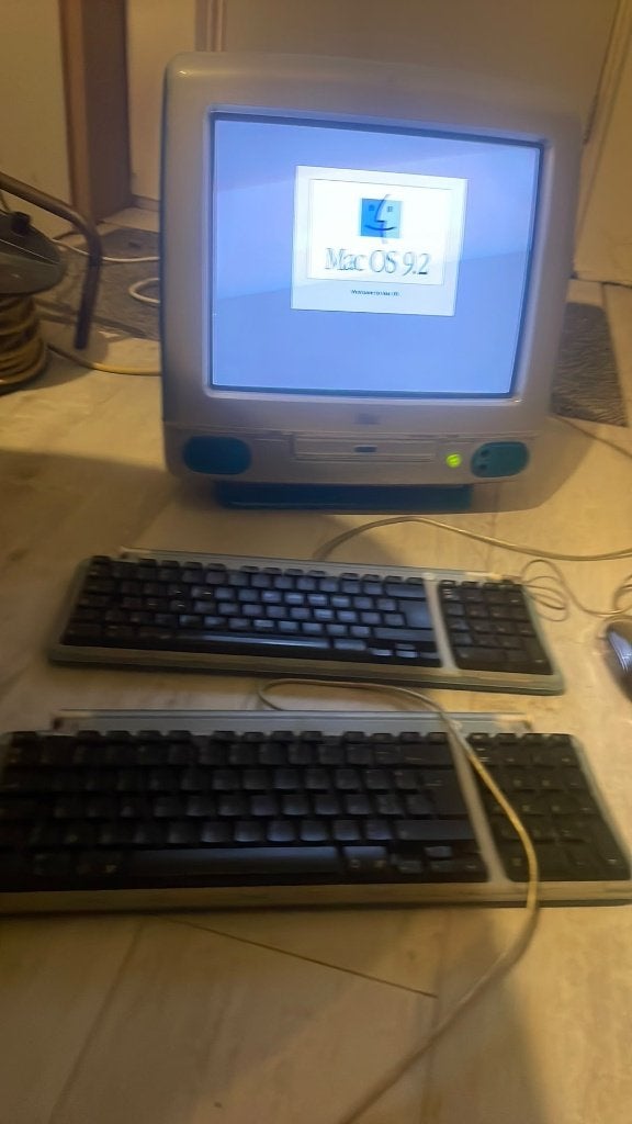 Titel: iMac G3 1999 + toebehoren, Computers en Software, Ophalen, Zo goed als nieuw, IMac, HDD