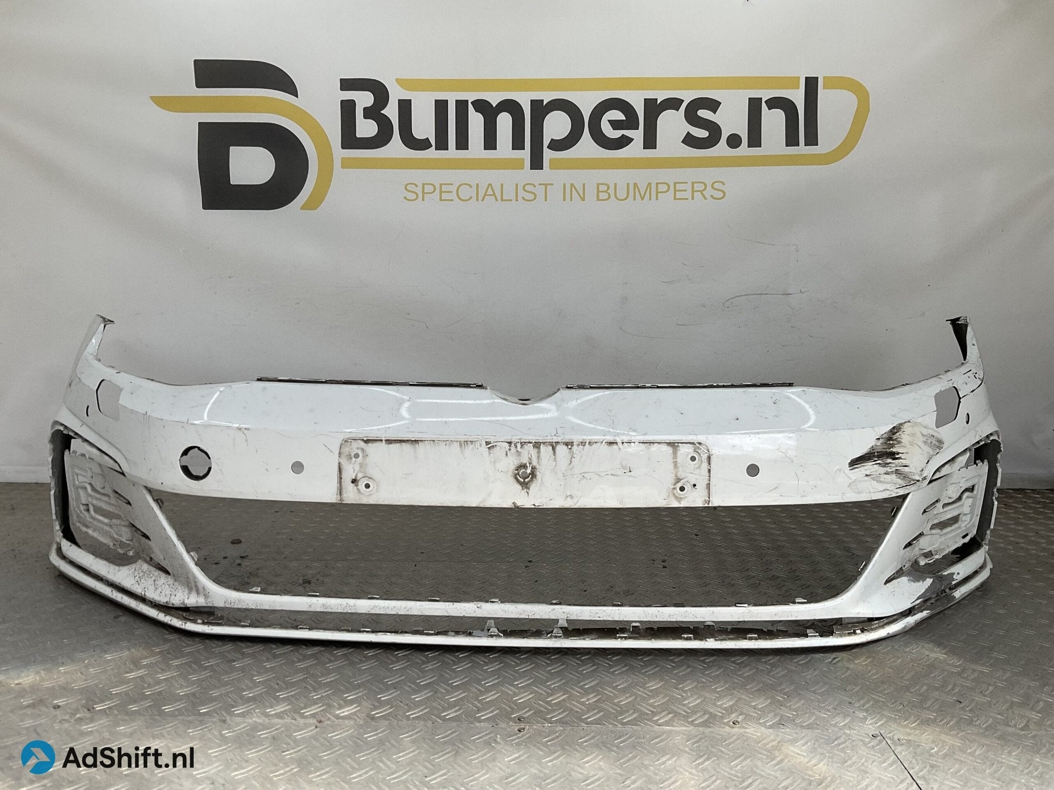 Bumper Volkswagen Golf 7 E-Golf EGolf GTE Facelift 5GE807221, Auto-onderdelen, Bumper