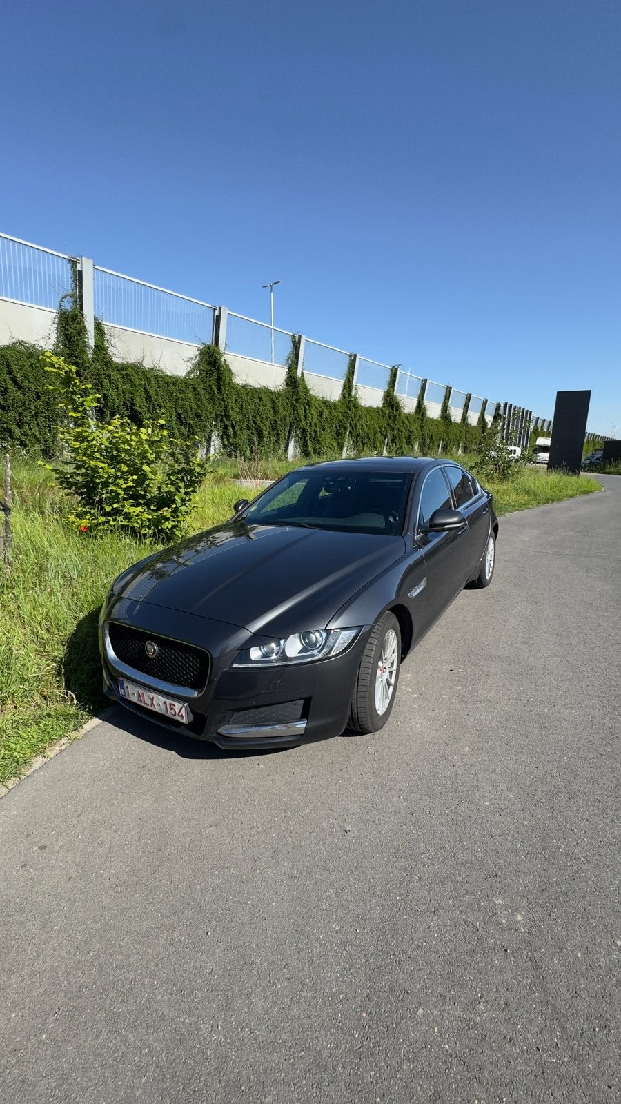 Jaguar xf E-performance Aut. Prestige x260, Auto's, Jaguar, Automaat, 4 deurs, Achterwielaandrijving, Zwart