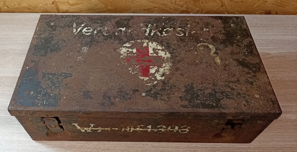 Boîte médicale Allemande Verbandkasten Véhicule de 1938 ww2, Verzamelen, Militaria | Tweede Wereldoorlog, Landmacht, Overige typen
