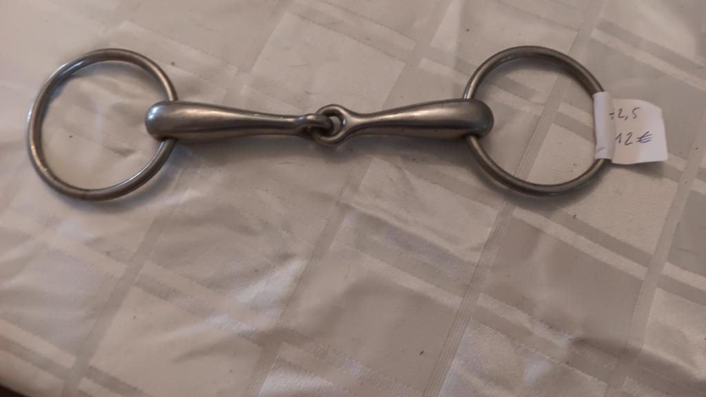 Mors, Animaux & Accessoires, Enlèvement