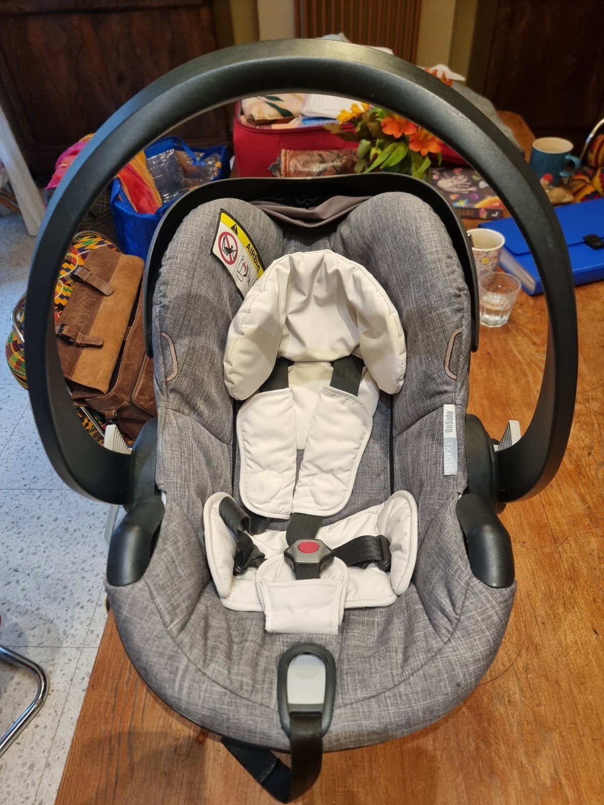Babyzitje voor auto: Stokke BeSafe iZi Go X1, Autogordel of Isofix, Verstelbare rugleuning, Zo goed als nieuw, 0 t/m 13 kg