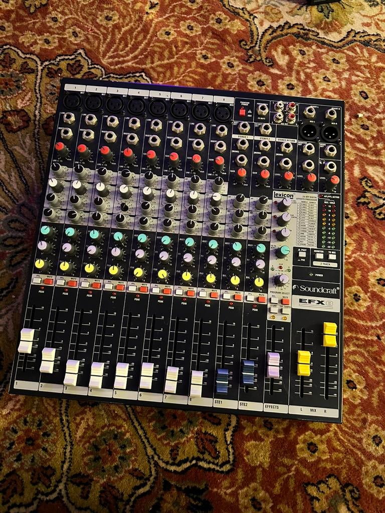 Soundcraft efx8, Musique & Instruments, Tables de mixage, Enlèvement ou Envoi, Comme neuf