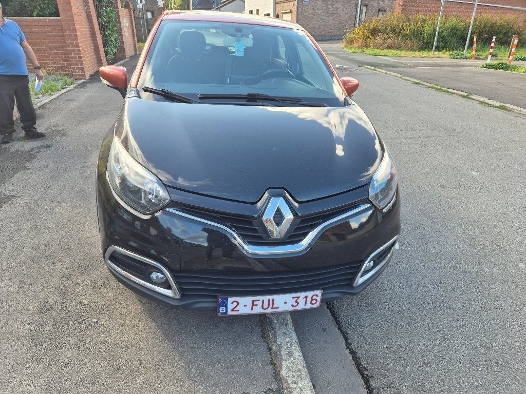 Renault captur 0.9 tce 2015, Auto's, Renault, Voorwielaandrijving, Stof, Euro 6, Zwart