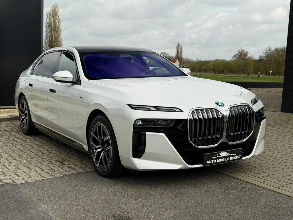 BMW i7 i7 eDrive50 REAR THEATRE EXPERIENCE PROMO ! 0483/47.2, Automaat, Wit, Vierwielaandrijving, Lichtsensor