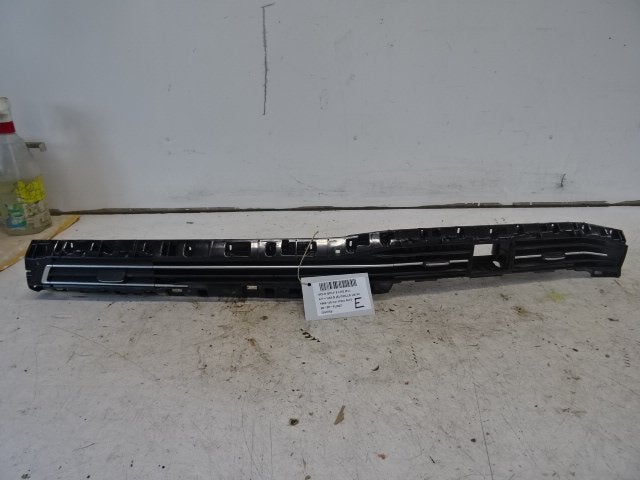 DIVERS DIVERS Volkswagen Golf VIII (CD1) (01-2019/-), Volkswagen, Mevr. I. Hauben, Utilisé, Rue de l'Espoir 34 34
4030  GRIVEGNÉE, BE