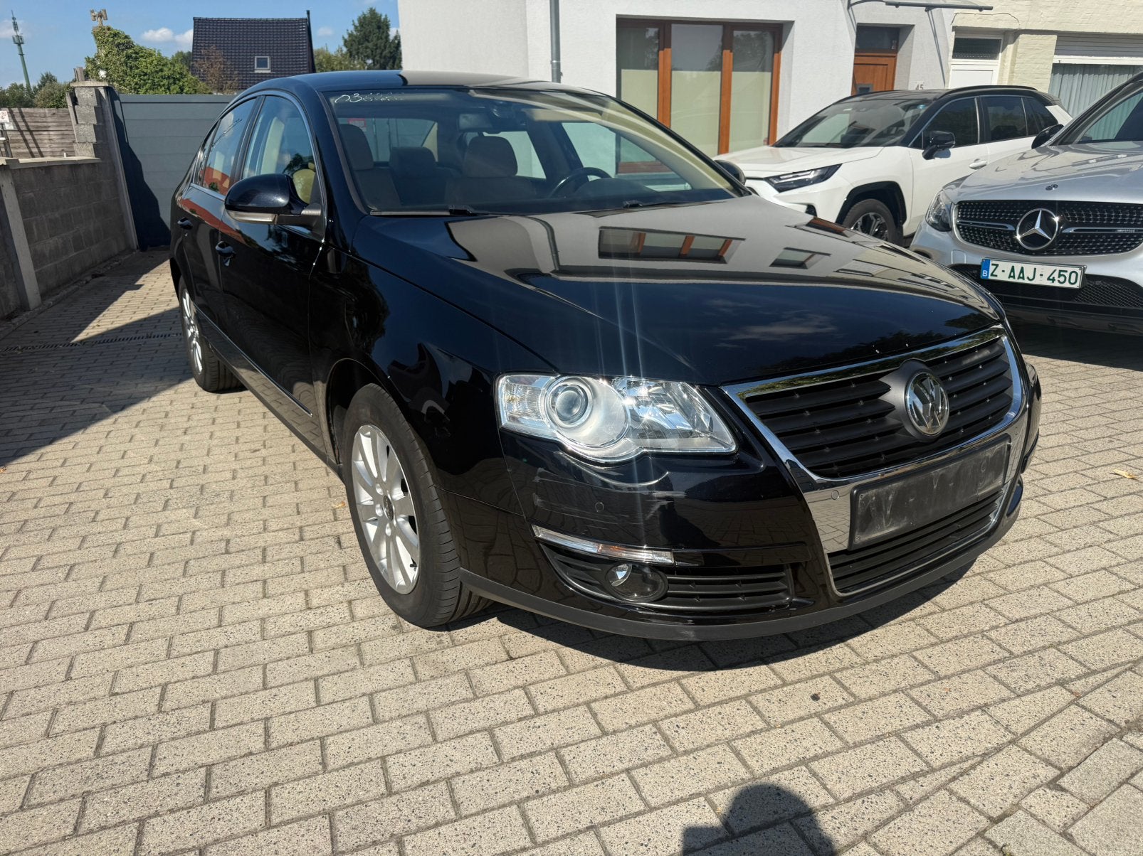 VW Passat bj2006 2.0 TDI. Automat, Auto's, Volkswagen, Beige, 4 cilinders, Parkeersensor, Leder