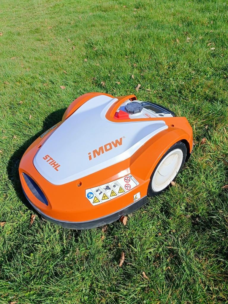 Robot tondeuse, Enlèvement, Stihl, Avec capteur de pluie
