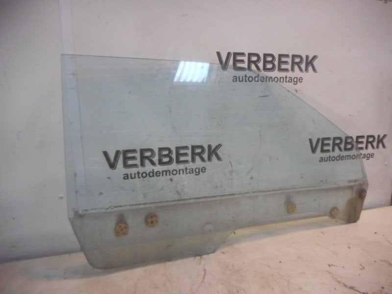 FENETRE OU VITRE DE PORTE DROIT Toyota Celica (T16), Kundenbetreuung@toyota.de, Toyota, Utilisé, Toyota-Allee 2
50858  Köln, DE