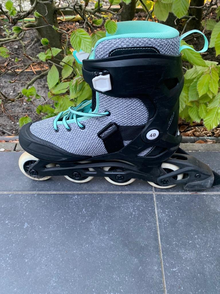 TE KOOP: Skeelers, Sport en Fitness, Skeelers, Zo goed als nieuw, Inline skates 4 wielen, Ophalen, Overige merken