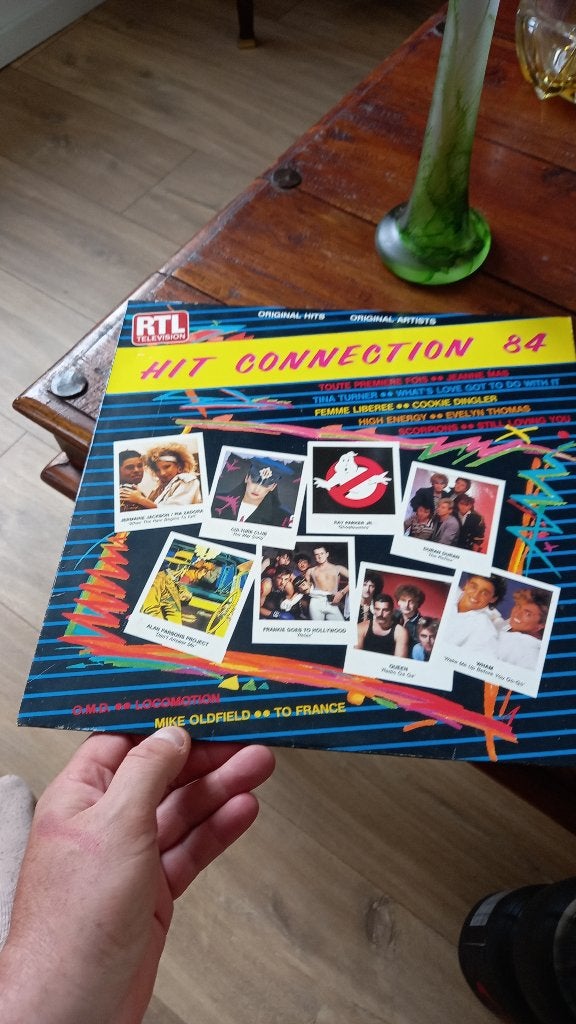 vinyl 33T hit connection 1984 queen,ghostbuster,wham,, Ophalen, Zo goed als nieuw, Pop