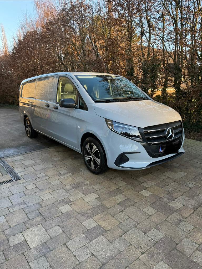 Mercedes vito 4x4, Autos, Cuir, Argent ou Gris, Achat, Euro 6